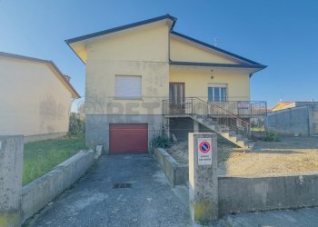 ESTERNI - Villa a Schiera VIA GIUSEPPE VERDI 8, Bagnaria Arsa - foto 2