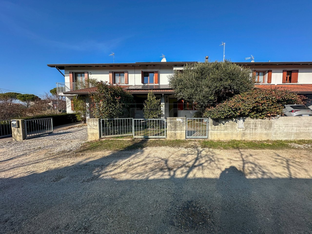 ESTERNI - Villa a Schiera VIA FARIE 27, Castions di Strada - foto 2
