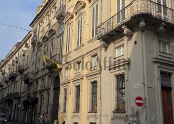 19.jpg - Bilocale Via Cavour, Torino (zona Centro) - foto 1