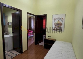 11.jpg - Bilocale Via Cavour, Torino (zona Centro) - foto 11