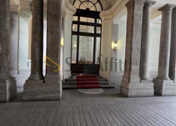 21.jpg - Bilocale Via Cavour, Torino (zona Centro) - foto 15