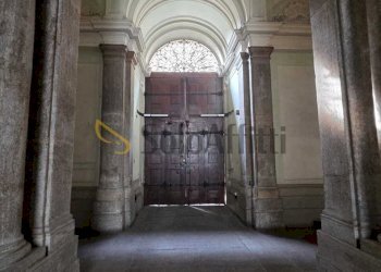 20.jpg - Bilocale Via Cavour, Torino (zona Centro) - foto 17