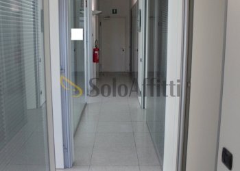 IMG_7354.JPG - Ufficio Via Marie Curie, Bolzano - foto 1