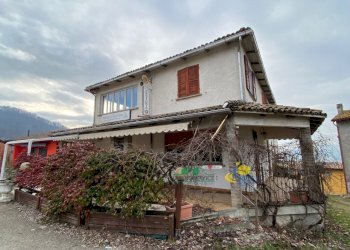24.jpg - Villa via varano Marchesi 148, Medesano - foto 2