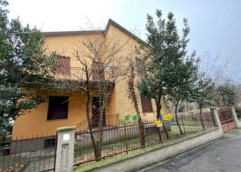 3.jpg - Casa indipendente Via Biagio Pelacani 6, Noceto - foto 1