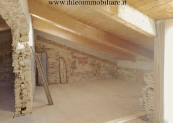 24DILEOIMMOBILIAREVENDEAPPARTAMENTOALGREZZORIPATRA - Quadrilocale Ripatransone - foto 24