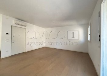 SOGGIORNO - Appartamento Via Domenico Meschinelli 71, Vicenza - foto 3