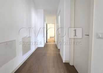 DISIMPEGNO ZONA NOTTE - Appartamento Via Domenico Meschinelli 71, Vicenza - foto 14