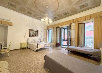 Camera - Appartamento Campo San Bortolomio 5396, Venezia (zona Cannaregio) - foto 2