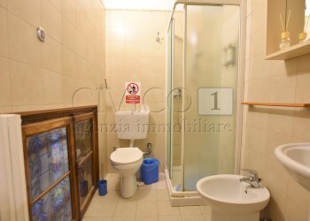 Bagno - Appartamento Campo San Bortolomio 5396, Venezia (zona Cannaregio) - foto 9