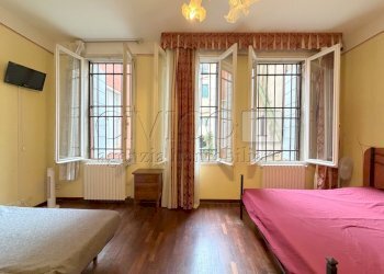 Camera - Appartamento Campo San Bortolomio 5396, Venezia (zona Cannaregio) - foto 17