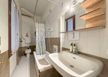 Bagno - Appartamento Campo San Bortolomio 5396, Venezia (zona Cannaregio) - foto 18
