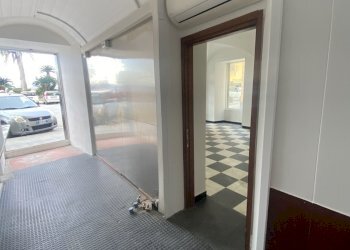 IMG_4165.JPEG - Locale Commerciale Piazza Giacomo Matteotti, Sestri Levante - foto 8