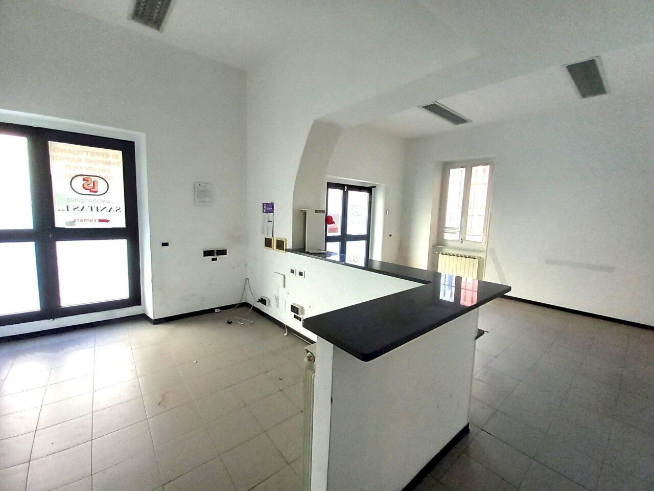 2.jpg - Commercial Premises Recco - photo 2