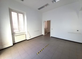 8.jpg - Commercial Premises Recco - photo 8