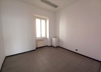 12.jpg - Commercial Premises Recco - photo 12