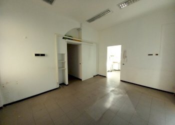 18.jpg - Commercial Premises Recco - photo 17