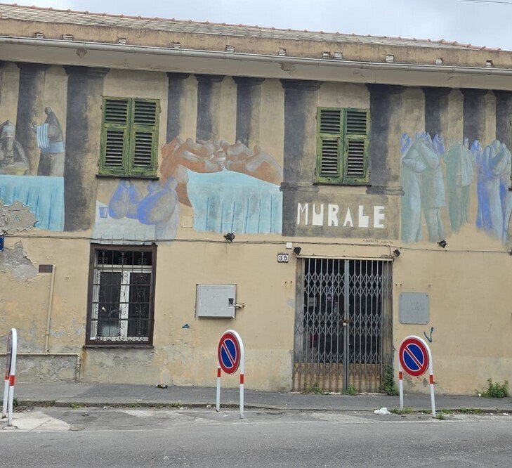 1.jpg - Commercial Premises at auction Via Chiaravagna 35, Genova (neighborhood Sestri Ponente) - photo 1