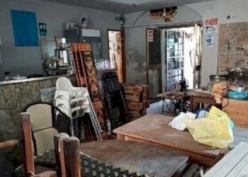 6.jpg - Locale Commerciale all'asta Via Chiaravagna 35, Genova (zona Sestri Ponente) - foto 5