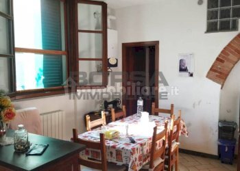 Zona Pranzo.jpg - Quadrilocale Via Medaglie d'Oro della Resistenza 5a, Collesalvetti - foto 5