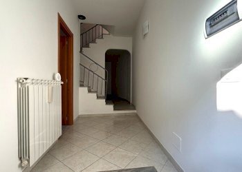 02_ingresso.jpeg - Villa Via Stella 21, Albisola Superiore - foto 4