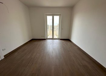 WhatsApp Image 2026-01-20 at 12.03.29 PM.jpeg - Casa indipendente Via Giacomo Leopardi, Fonte Nuova - foto 9