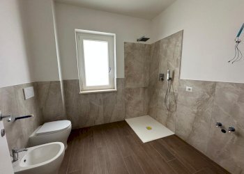 WhatsApp Image 2026-01-20 at 12.03.33 PM.jpeg - Casa indipendente Via Giacomo Leopardi, Fonte Nuova - foto 14