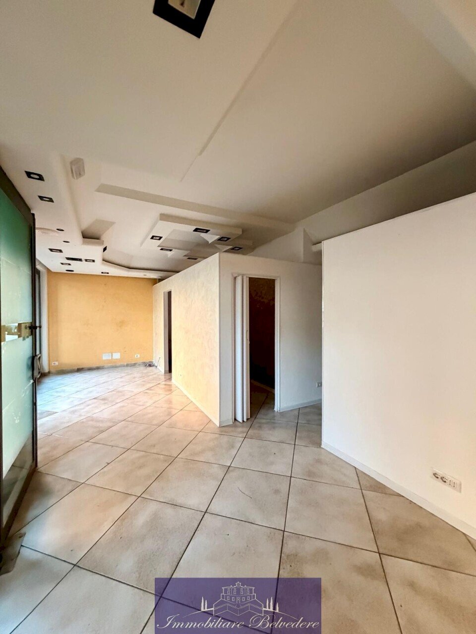 WhatsApp Image 2026-01-22 at 17.49.47 (1).jpeg - Locale Commerciale Via Maria Enriquez Agnoletti, Scandicci - foto 2