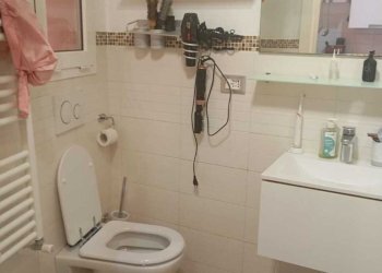 5 bagno 2.jpeg - Trilocale Via Cisterna, Sanremo - foto 11