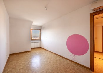 9b5f4274-68f1-4c01-8616-7bf092029f94.jpeg - Bilocale Via Pietro Mascagni, Roma - foto 24