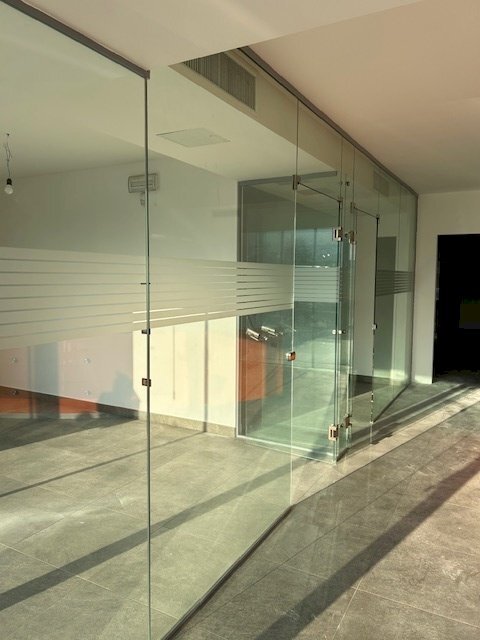 IMG_6404.jpg - Ufficio Via Castel Beseno, Calliano - foto 2