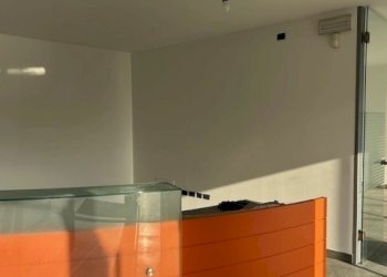 IMG_6400.jpg - Ufficio Via Castel Beseno, Calliano - foto 5