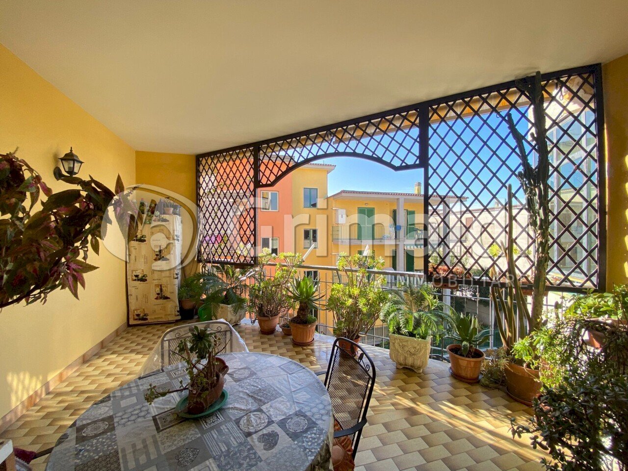 01.JPG - Three-room apartment Giugliano in Campania - photo 1