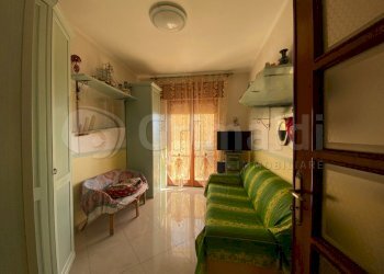17.JPG - Trilocale Giugliano in Campania - foto 18
