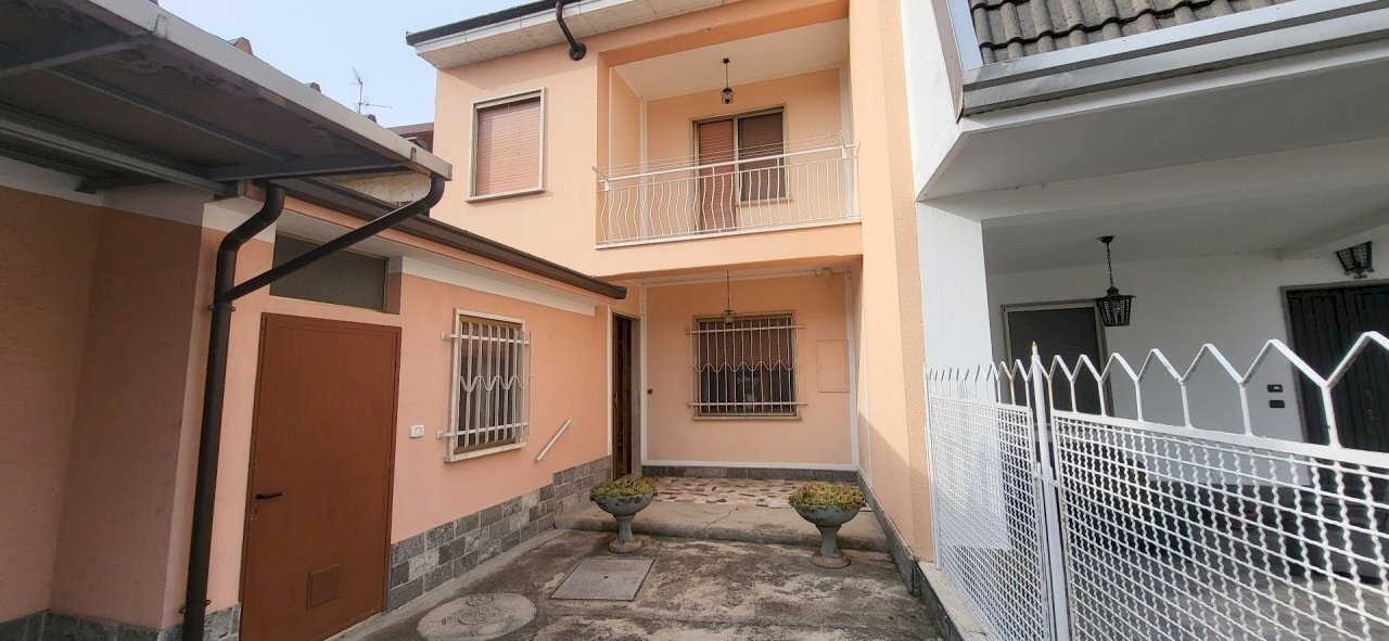 20251003_160411.jpg - Villa Villata - photo 1