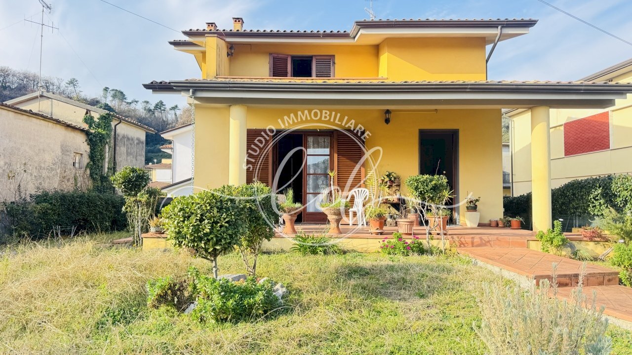 IMG_2827 2.JPG - Villa Massarosa - foto 1