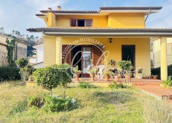 IMG_2827 2.JPG - Villa Massarosa - foto 1