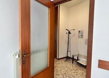 bf4f04f4-edda-461e-9a93-eefe40b073bb.jpg - Quadrilocale Sarzana - foto 3