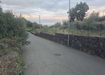 4.jpg - Terreno agricolo Via Risorgimento 31-33, Camporotondo Etneo - foto 4