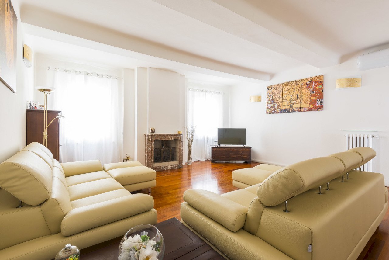 1.jpg - Appartamento Via Nazario Sauro 64, Modena (zona Circoscrizione 1) - foto 1