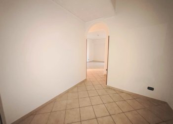 Four-room apartment Via Noviziato Casazza, Messina - photo 15