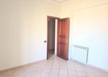 Four-room apartment Via Noviziato Casazza, Messina - photo 19