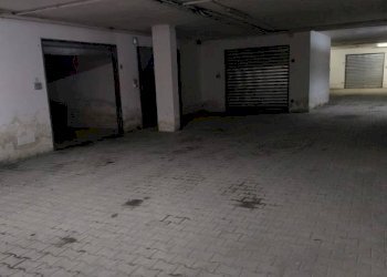 Box via dei Lombardi, Mercato San Severino - foto 1