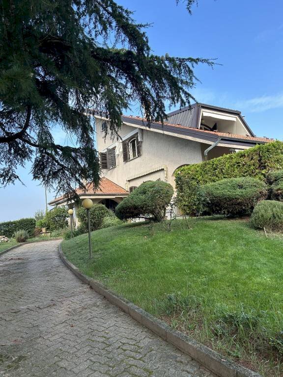 Villa Frazione Revignano, Asti - foto 1