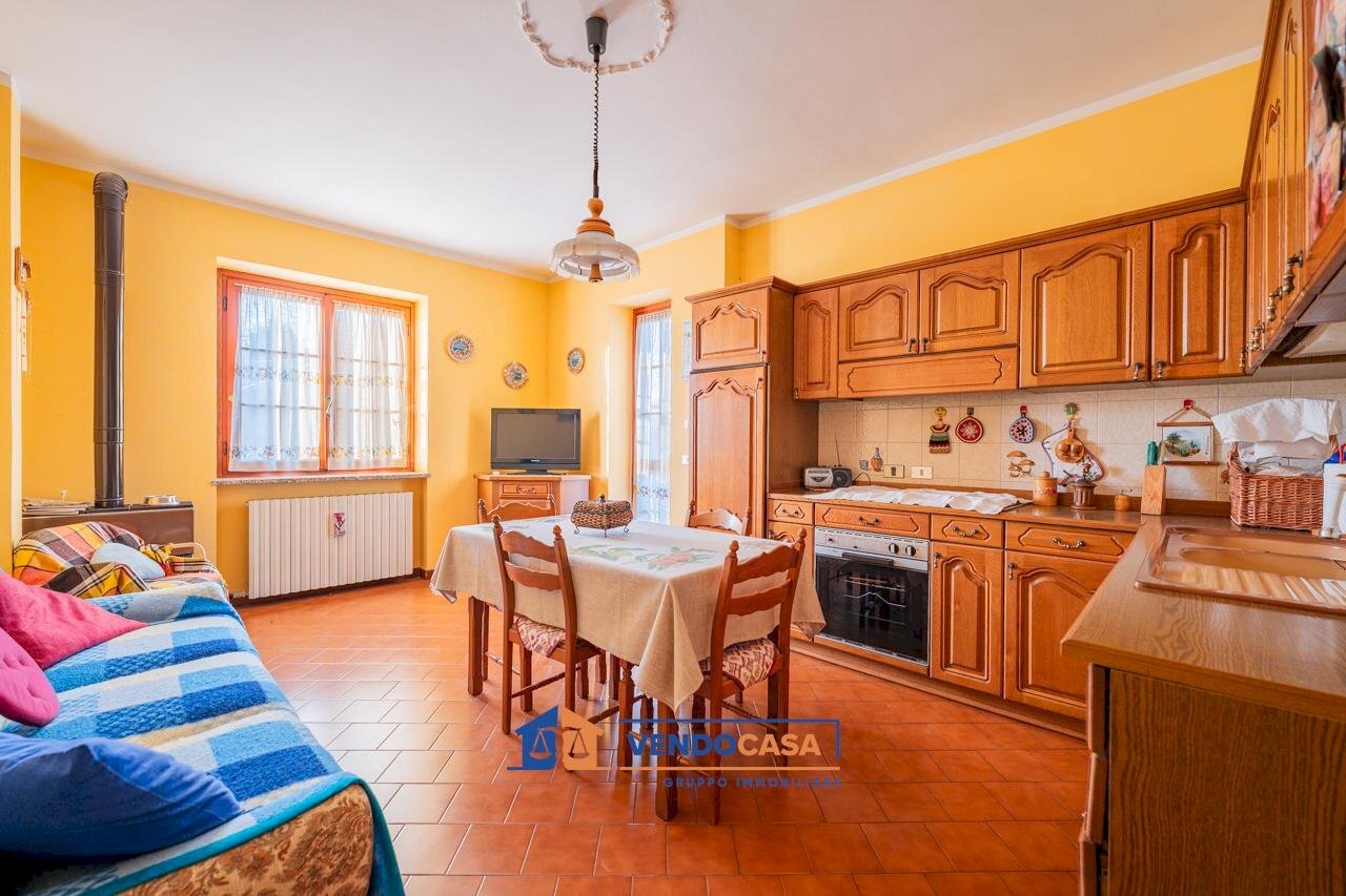 Independent house Centallo - photo 1