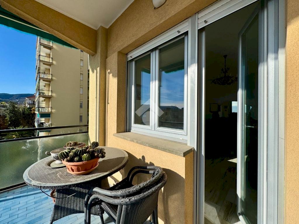 Three-room apartment Via Costantino, Spotorno - photo 2