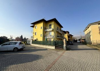 Quadrilocale Via Ivrea, Albiano d'Ivrea - foto 1