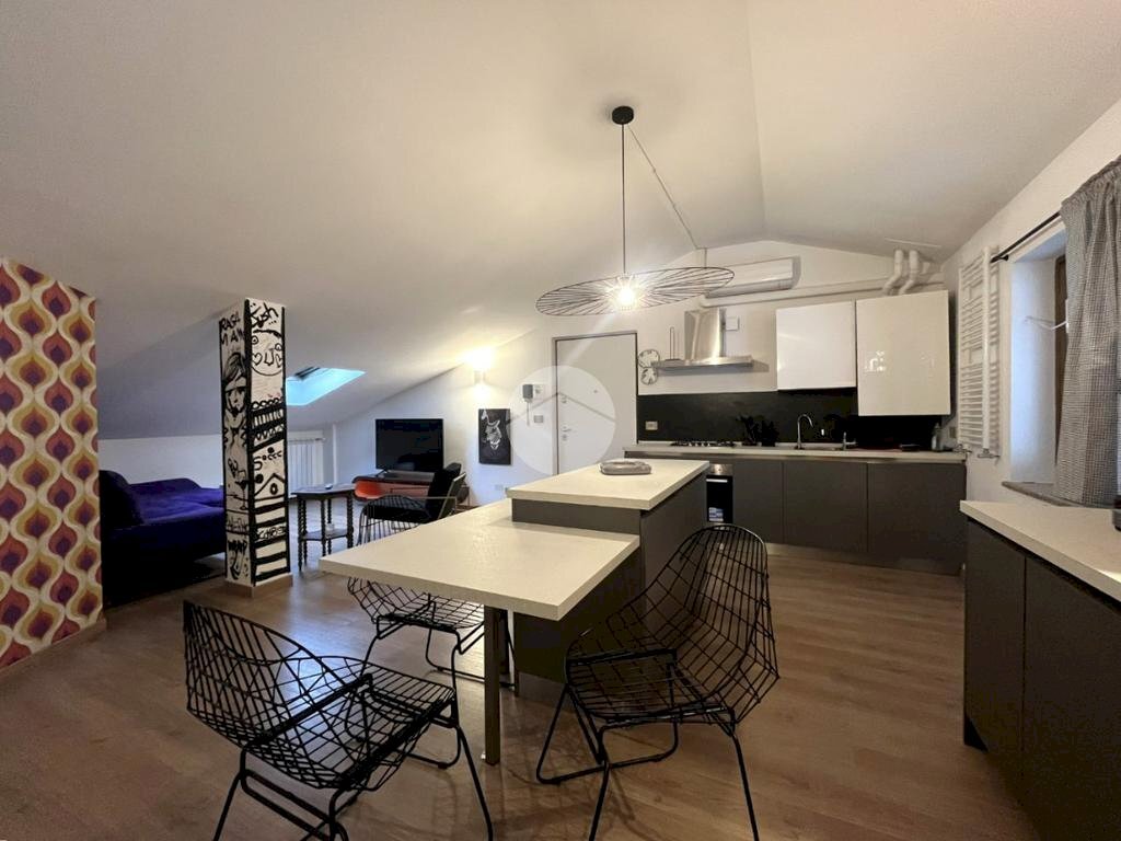 Two-room apartment Via dei Chiodi, Ivrea - photo 1