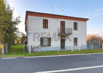 Semi-detached house Località Molli, 2 
 Melazzo, Melazzo - photo 1