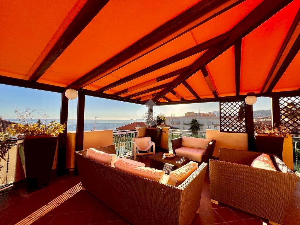 Quadrilocale Via XXV Aprile, Borgio Verezzi - foto 2